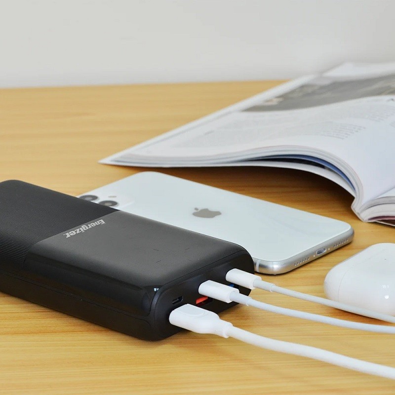 پاوربانک انرجایزر مدل Energizer UE30056PQ با ظرفیت 30000 میلی آمپر ساعت