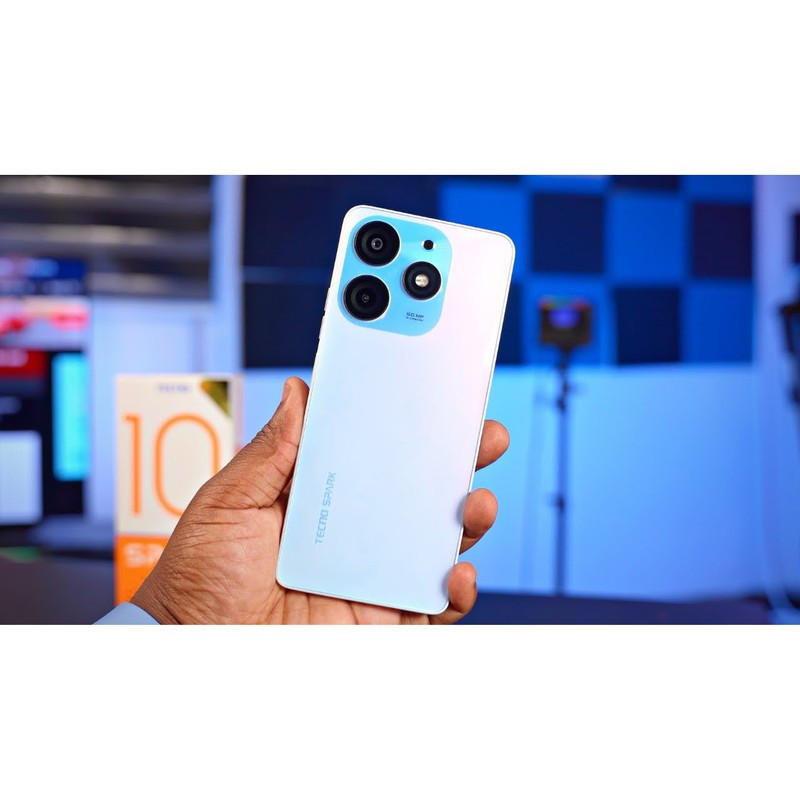 گوشی موبایل تکنو Spark 10 Pro دو سیم کارت ظرفیت 128 گیگابایت و رم 8 گیگابایت به همراه گلس