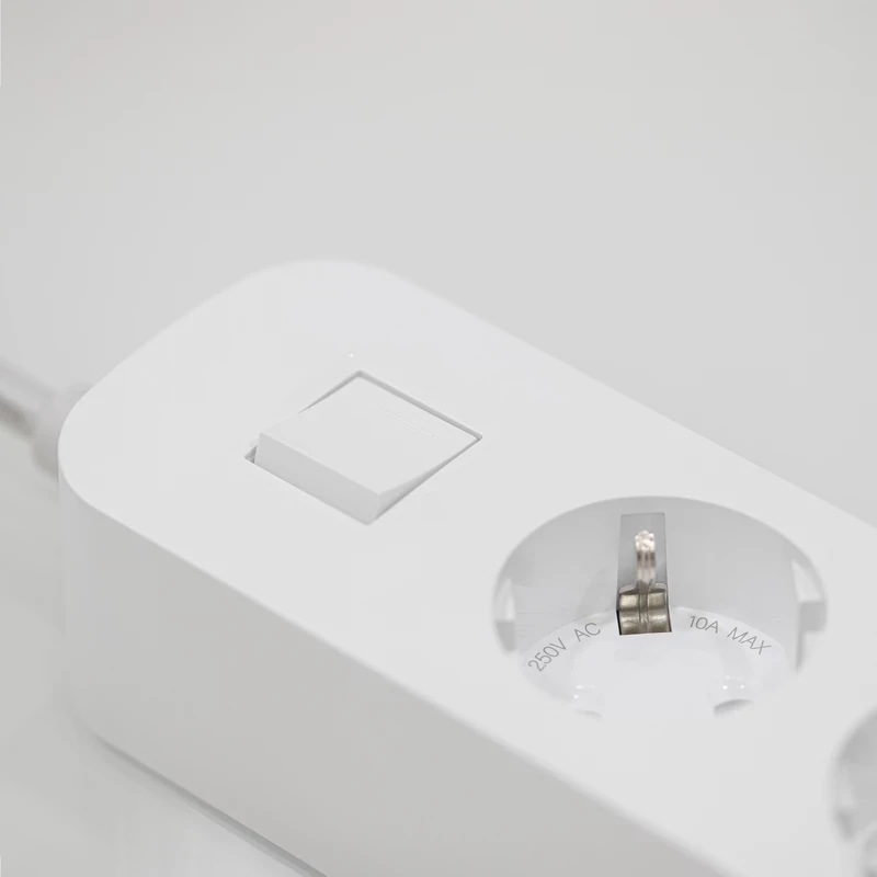 چندراهی برق (Power Strip) هادرون مدل P343 مجهز به شارژر 30 وات