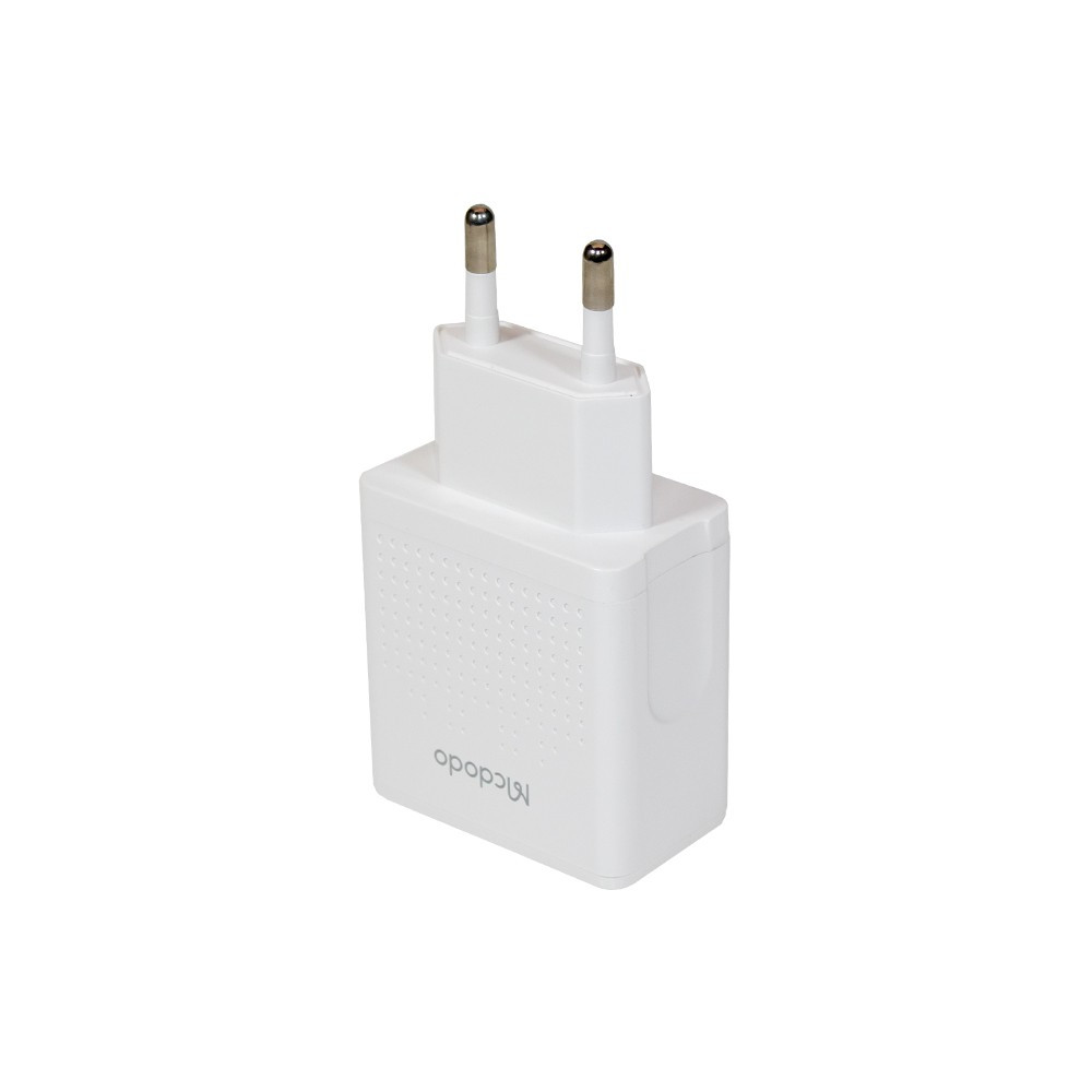 شارژر دیواری دو پورت مک دودو CH-3972 12W به همراه کابل تبدیل USB به Type-c