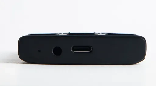 گوشی موبایل میدسل M150 دو سیم کارت ظرفیت 32 مگابایت